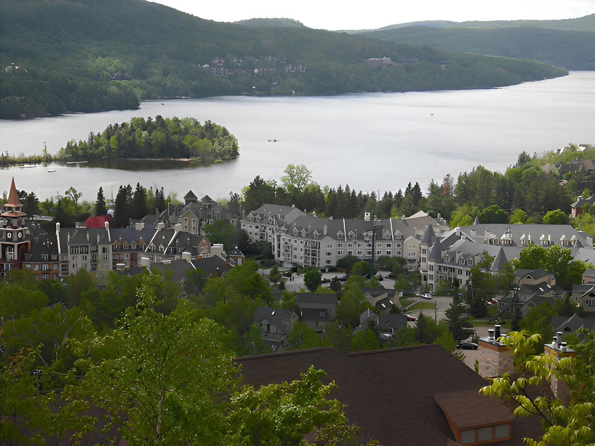 Luxurious Equinoxe Ski-In/Ski-Out Mont-Tremblant Exterior foto